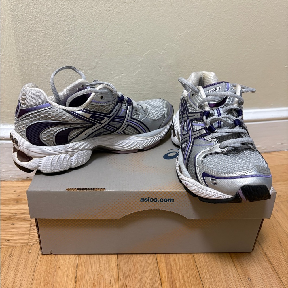 ASICS GEL-Nimbus 11 Running Shoe, Size 5B